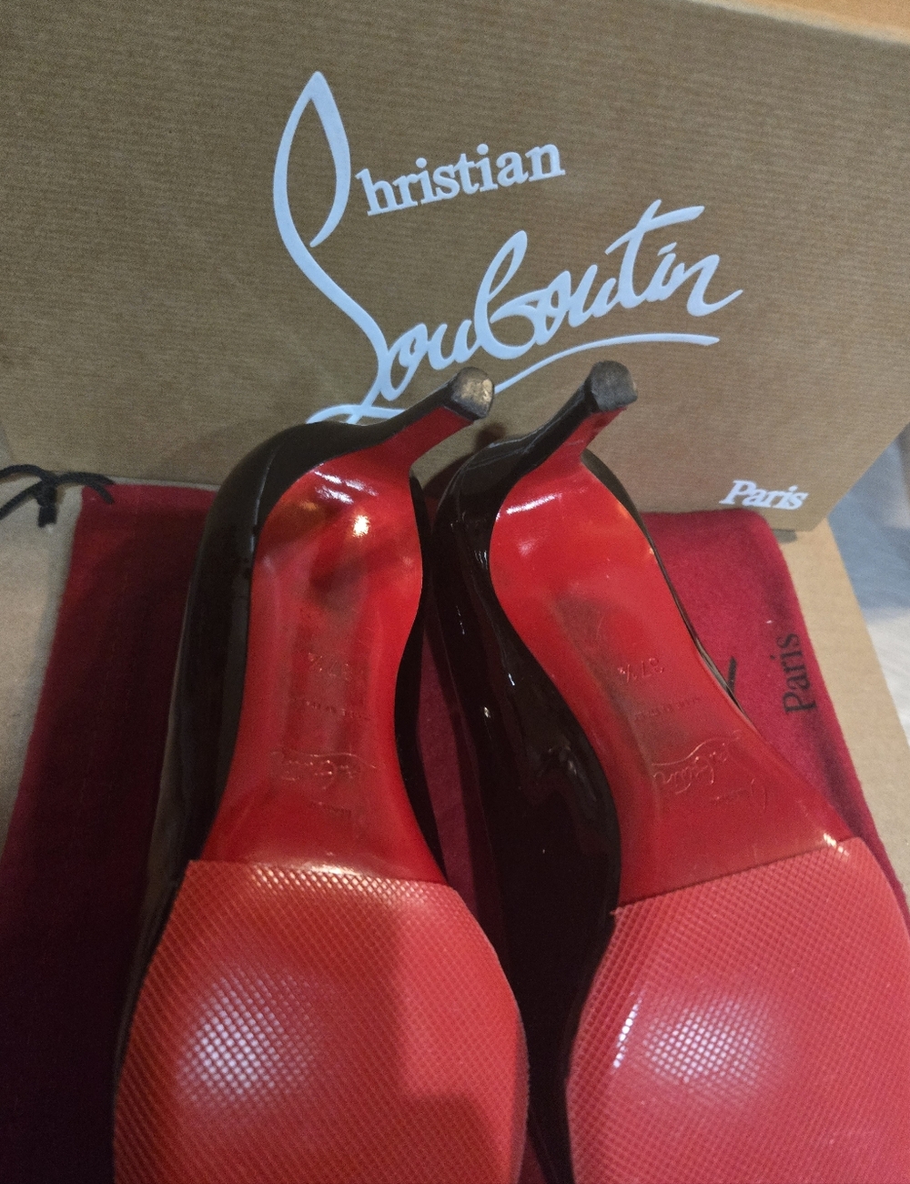 Christian Louboutin Simple Pump 70 Patent Calf Leather Round-Toe Pumps - Picture 6 of 12